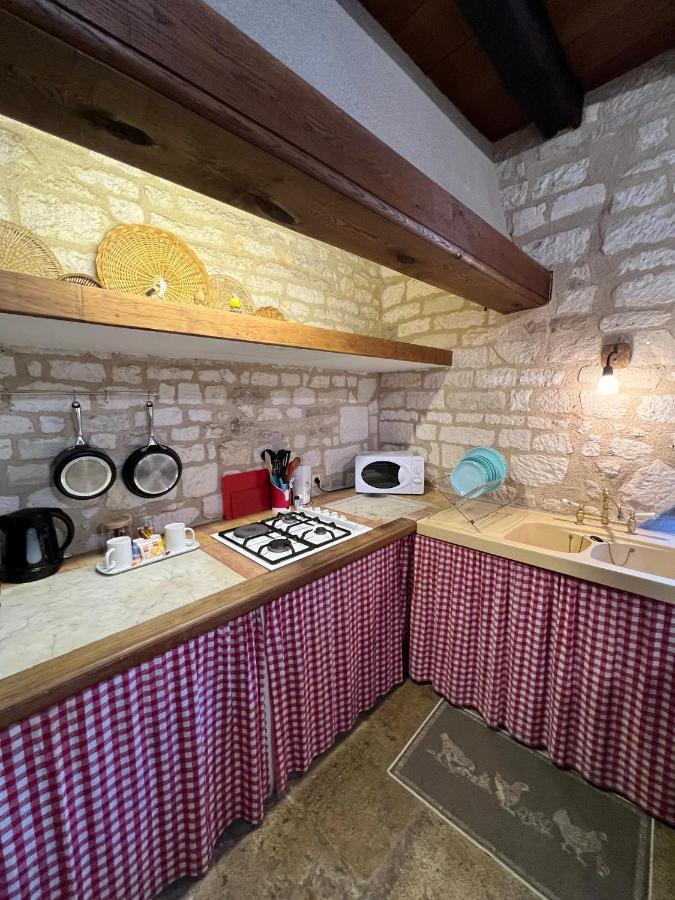 La Maison D'alienor - Les Valmurs - Rdec - - 89 Chablis